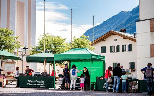 Farmers' market in Kastelruth