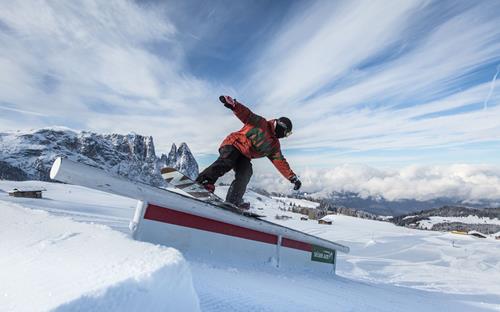 Snowpark in the Seiser Alm ski area